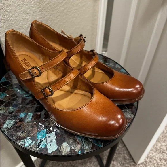 Born Tan Karalee Mary Jane Pumps - Picture 5 of 12